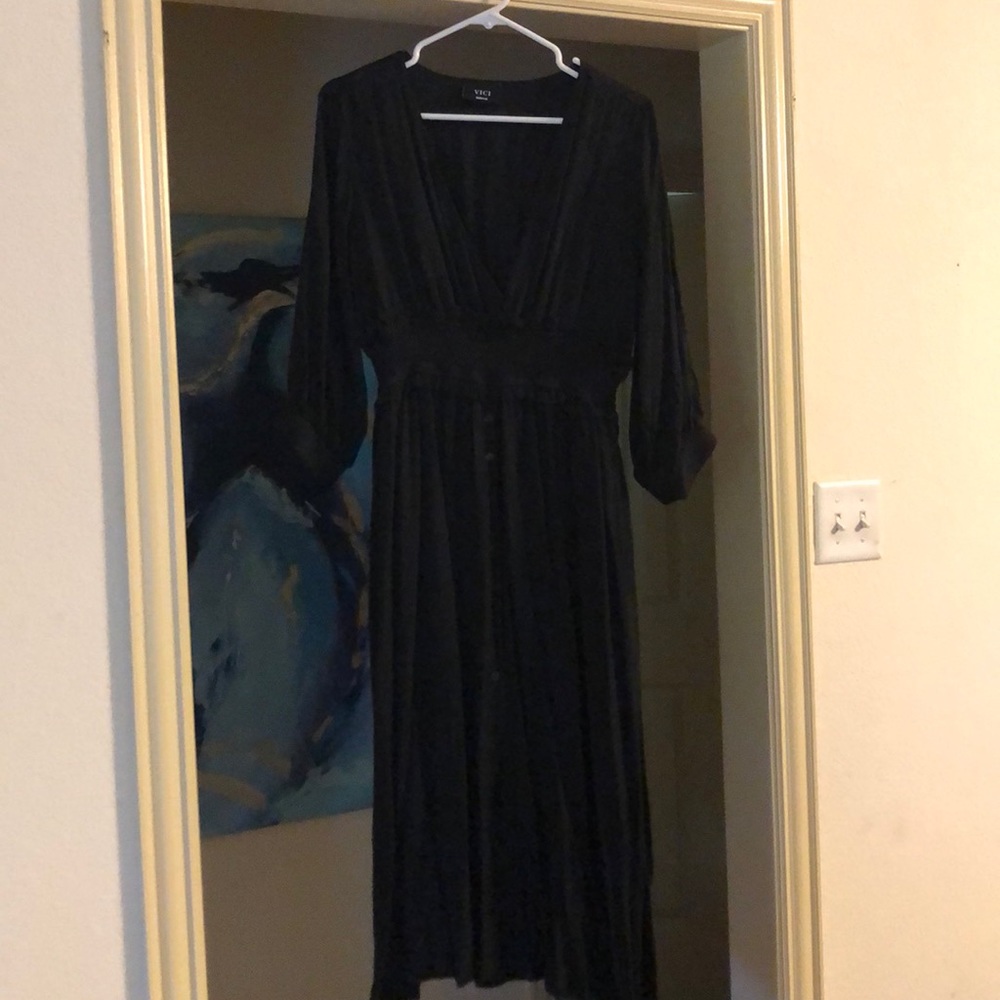 Vici collection 3/4 sleeve black midi dress- NBW